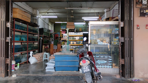 Pusat aquarium sungai lalang Pusat aquarium sungai lalang