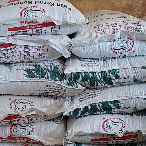 Makanan Haiwan Melaka