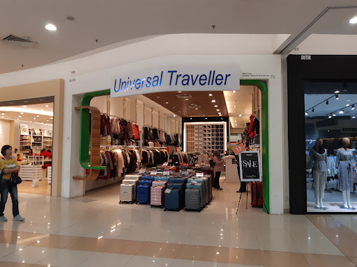 Universal Traveller - AEON MALL Bandaraya Melaka