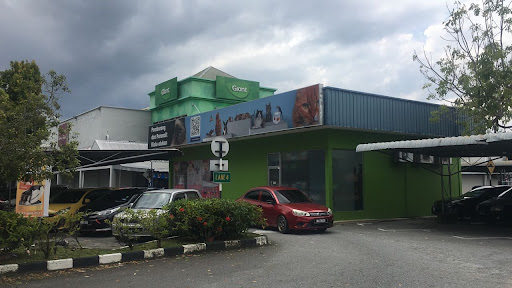 Hyper Pets Centre (Giant @ Senawang)