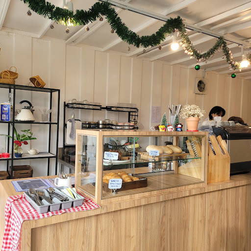 Leng's Cafe
