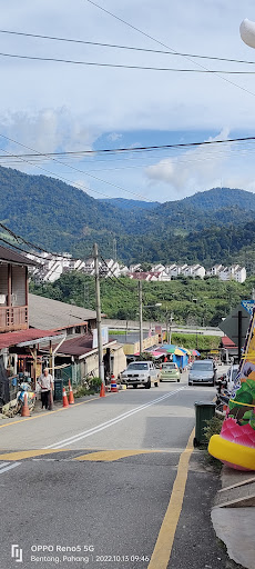 Kampung Bukit Tinggi