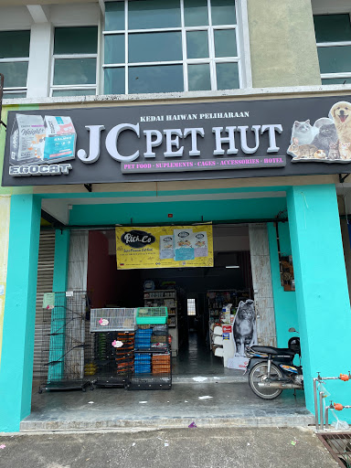 JC PET HUT