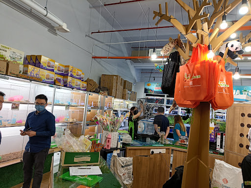 Pets Naturale Setia City Mall