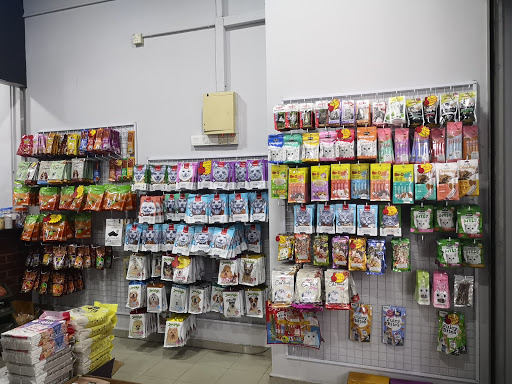 Shin Pets Outlet (KASTURI)