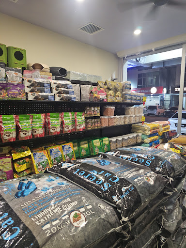 Go Paws Fishery and Pet Centre Go Paws Fishery and Pet Centre