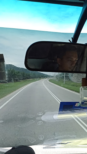 Kedai Akuarium dan Aksesori Ikan