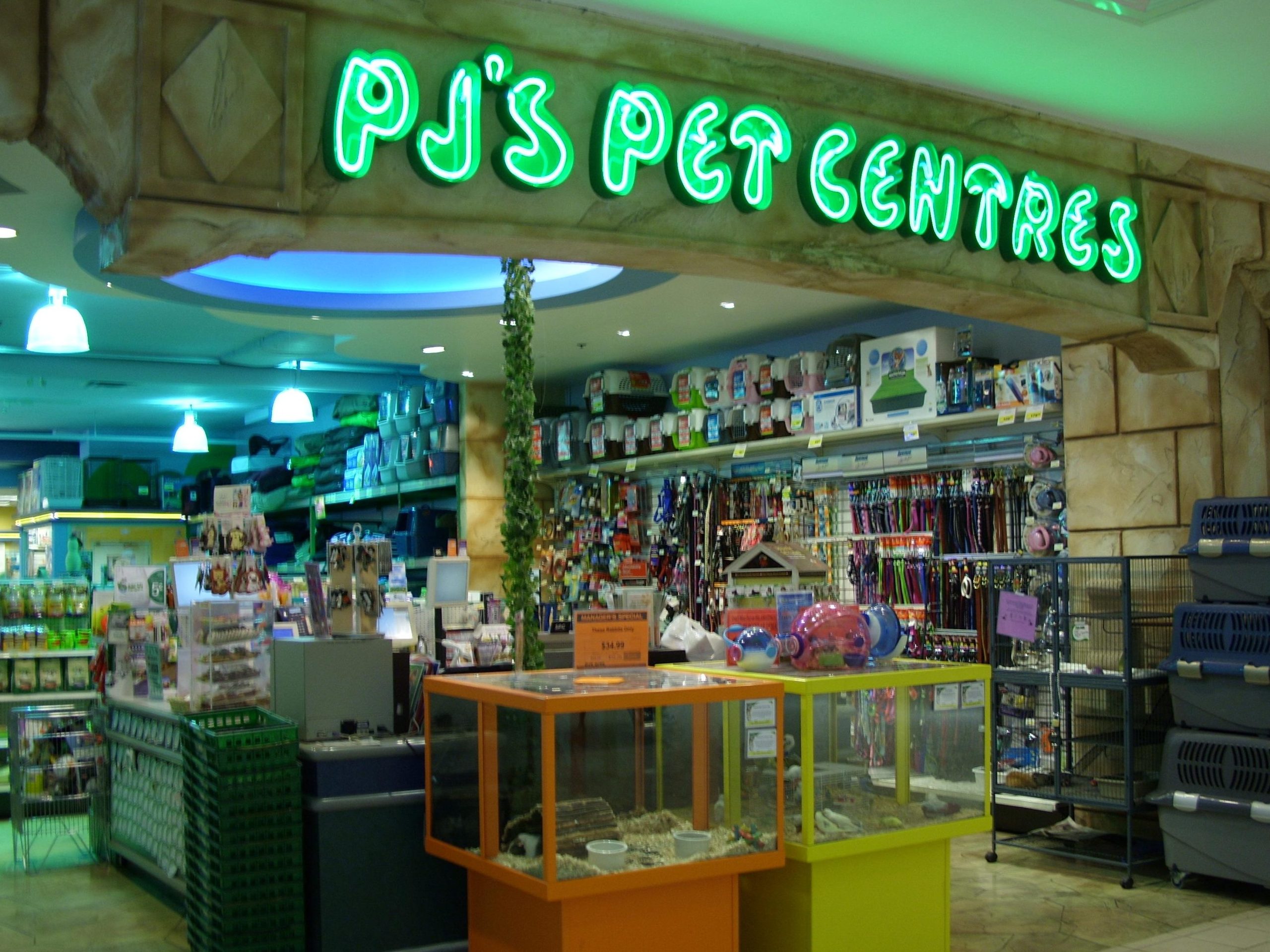 PJ Pet Shop 1 pj pet shop scaled